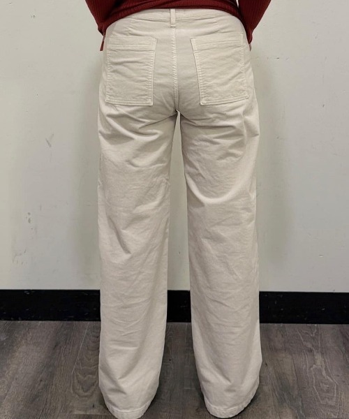 SOMETHING（サムシング）の「【SOMETHING】BODYPAREベイカーワイドパンツ (ワイドシルエット / 都会的デザイン / ワークスタイル)（その他パンツ・レディース・キナリ・XS/S/L/M）」の11枚目の写真