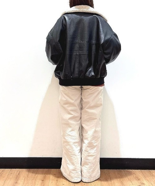 SOMETHING（サムシング）の「【SOMETHING】BODYPAREベイカーワイドパンツ (ワイドシルエット / 都会的デザイン / ワークスタイル)（その他パンツ・レディース・キナリ・XS/S/L/M）」の18枚目の写真