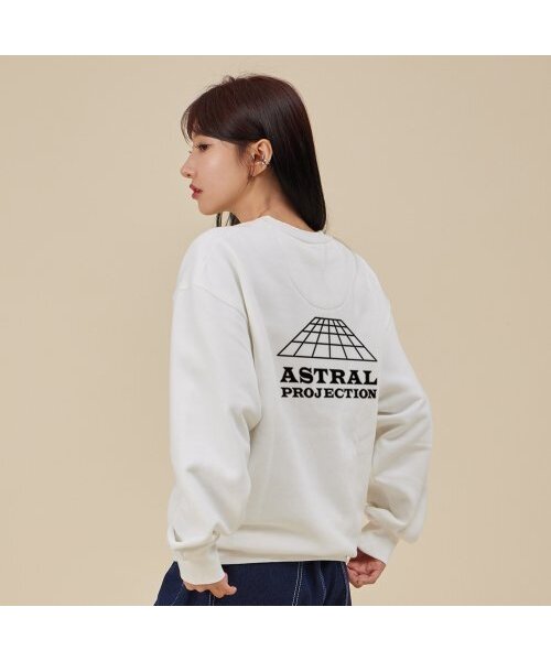 ASTRAL PROJECTION(アストラルプロジェクション)の「シグニチャーロゴルーズフィットスウェット_ホワイト(スウェット・メンズ・その他・LARGE/MEDIUM/X-LARGE/XX-LARGE)」の6枚目の写真