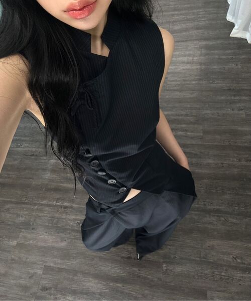KASHIKO(カシコ)の「Pintuck Asymmetric Trousers Stripe(その他パンツ・レディース・その他・SMALL/MEDIUM)」の12枚目の写真