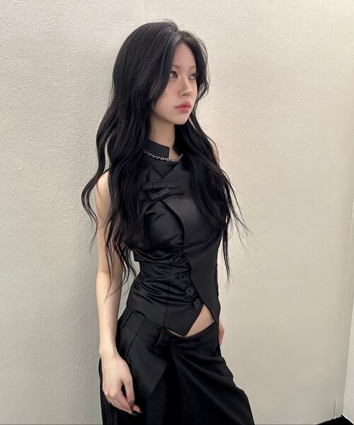 KASHIKO(カシコ)の「Pintuck Asymmetric Trousers Stripe(その他パンツ・レディース・その他・SMALL/MEDIUM)」の13枚目の写真