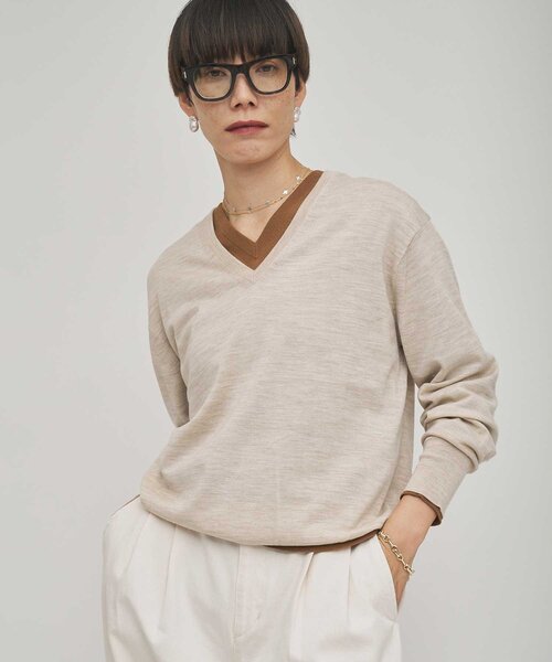 Whim Gazette（ウィムガゼット）の「【GEMINI】ハイゲージVネックニットプルオーバー（ニット/セーター・レディース・ライトベージュ/グレー/キャメル・FREE）」の2枚目の写真