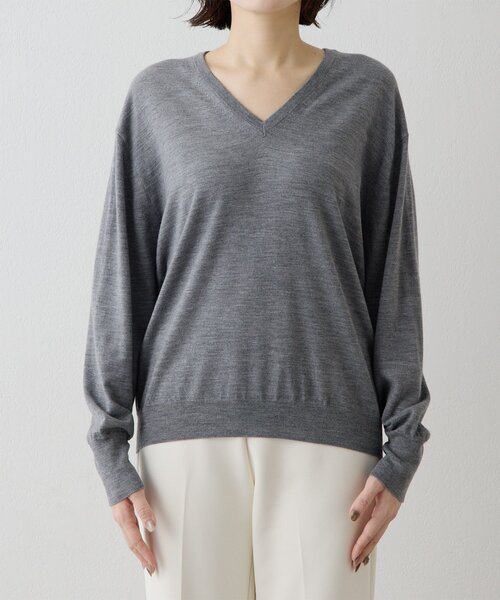 Whim Gazette（ウィムガゼット）の「【GEMINI】ハイゲージVネックニットプルオーバー（ニット/セーター・レディース・ライトベージュ/グレー/キャメル・FREE）」の18枚目の写真