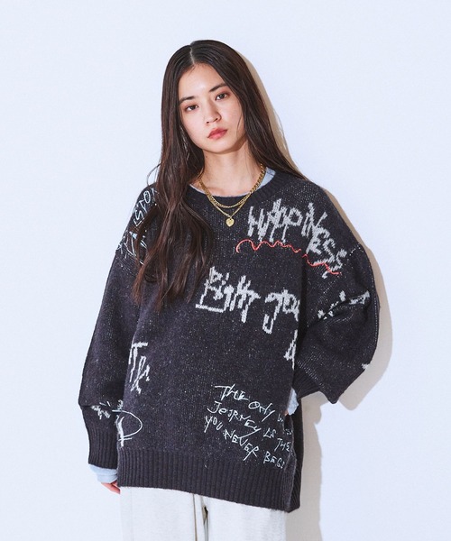 JEANASIS（ジーナシス）の「5G Doodleロゴプルオーバー/639846（ニット/セーター・レディース・グレー系その他/ブラウン系その他/ブラック系その他・FREE）」の2枚目の写真