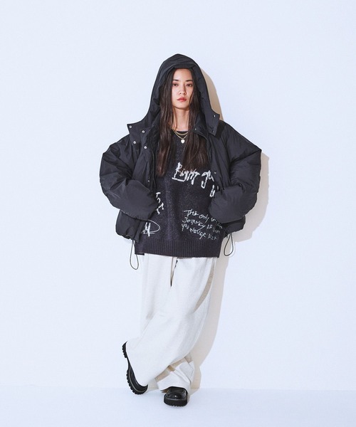 JEANASIS（ジーナシス）の「5G Doodleロゴプルオーバー/639846（ニット/セーター・レディース・グレー系その他/ブラウン系その他/ブラック系その他・FREE）」の4枚目の写真