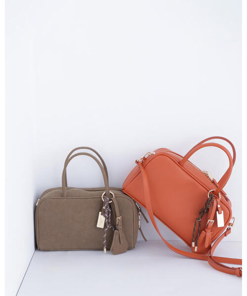 NATURAL BEAUTY BASIC（ナチュラルビューティーベーシック）の「◇グラムボストンバッグ（ボストンバッグ・レディース・オレンジ/ベージュ/ブラック・ﾌﾘ-）」の3枚目の写真