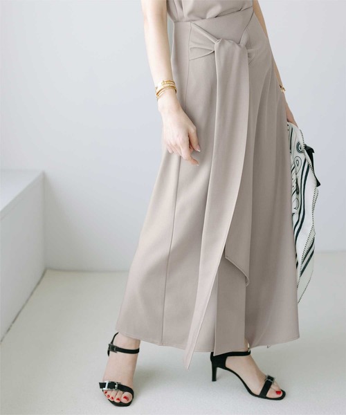 UR'S(ユアーズ)の「トップス×ラップスカートセットアップ(セットアップ・レディース・モカ/アイボリー・L/M/S)」の12枚目の写真
