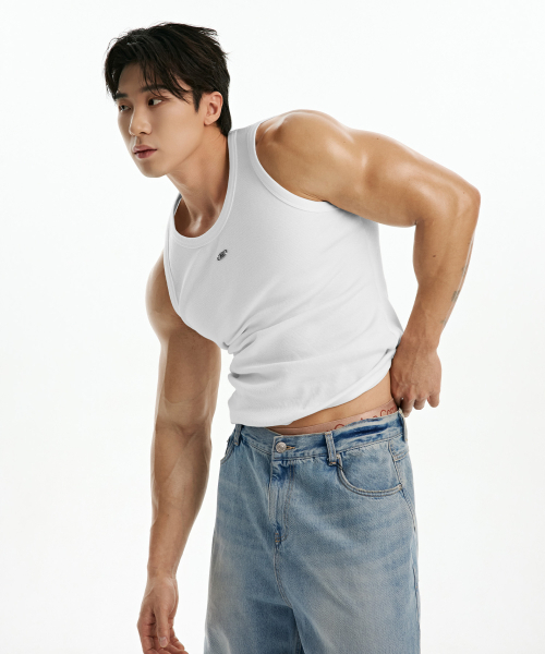 BORN TO WIN（ボーントゥウィン）の「B PENDANT RIBBED SLEEVELESS [WHITE]（Tシャツ/カットソー・メンズ・その他・1/2/3/4）」の9枚目の写真