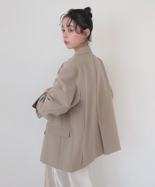 LIAN（リアン）の「レイヤードデザインテーラードジャケット（テーラードジャケット・レディース・チャコールグレー/ブラック/グレイッシュベージュ/モカ・FREE）」の9枚目の写真
