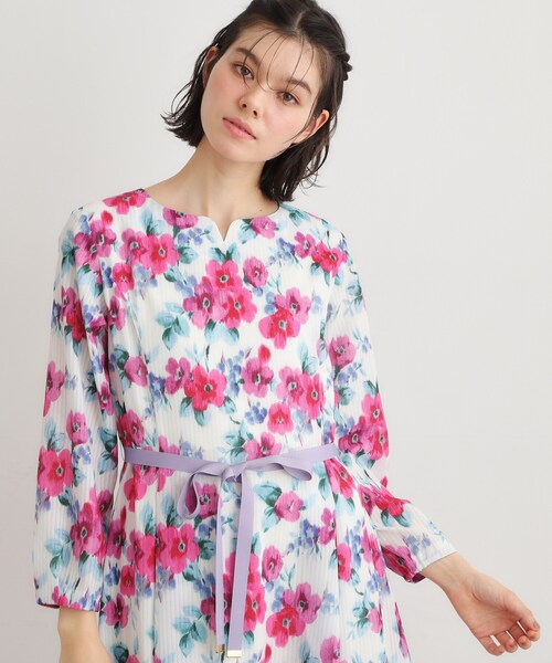 LAURA ASHLEY（ローラアシュレイ）の「【洗える／同柄アイテムあり】フリーサム ヘイズ柄ワンピース（ワンピース・レディース・ホワイト系3/ブルー系5・38/40）」の3枚目の写真
