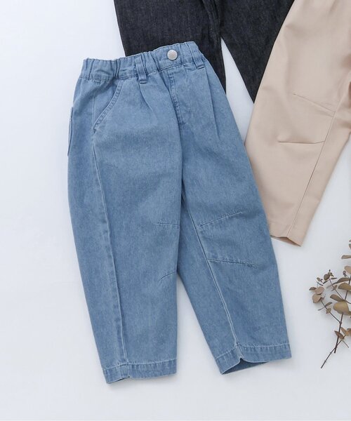 apres les cours（アプレレクール）の「バレルレッグタックパンツ（その他パンツ・キッズ・ベージュ/ブルー/ブラック・130/120/110/100/90/80）」の3枚目の写真