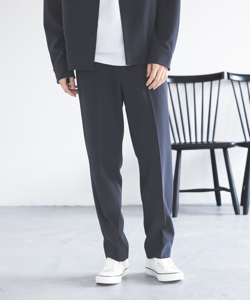 GLOBAL WORK(グローバルワーク)の「アーバンスラックス/Wクロス/612407(スラックス・メンズ・チャコールグレー/ブラック/ネイビー/グレイッシュベージュ・X-LARGE/LARGE/MEDIUM/SMALL)」の1枚目の写真