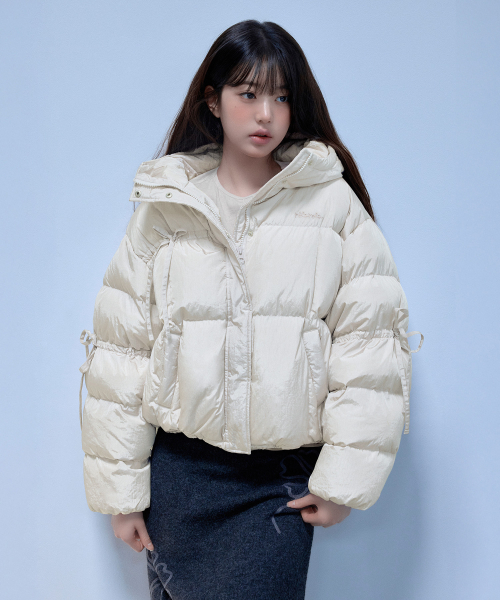 PaDD ホワイトダウンジャケット ※小さくまとまる袋付き RIBBON DOWN SHORT PADDING IVORY（ダウンジャケット/コート
