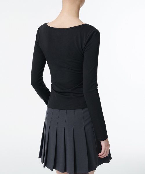 MUSINSA STANDARD WOMAN（ムシンサスタンダードウーマン）の「ウィメンズテンセルスリムバレリーナ長袖Tシャツ[ブラック]（Tシャツ/カットソー・レディース・その他・LARGE/MEDIUM/SMALL/X-SMALL/X-LARGE）」の2枚目の写真