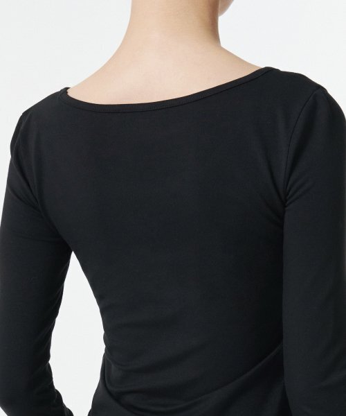 MUSINSA STANDARD WOMAN（ムシンサスタンダードウーマン）の「ウィメンズテンセルスリムバレリーナ長袖Tシャツ[ブラック]（Tシャツ/カットソー・レディース・その他・LARGE/MEDIUM/SMALL/X-SMALL/X-LARGE）」の4枚目の写真