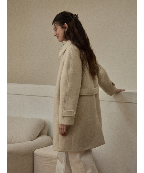 BEMUSE MANSION(ビミューズマンション)の「New raglan half coat - Light beige(チェスターコート・レディース・オートミール・FREE)」の2枚目の写真