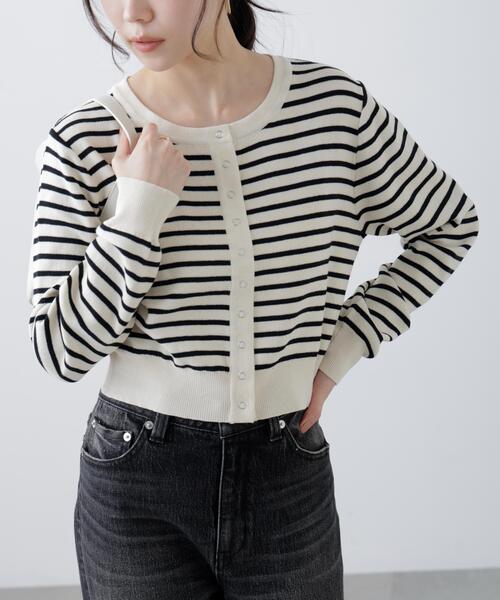 FREE'S MART（フリーズマート）の「◆リングドットボタンクルーネックニットカーディガン（ニット/セーター・レディース・ワンウォッシュ/グレー/レッド/ホワイト系その他・FREE）」の2枚目の写真