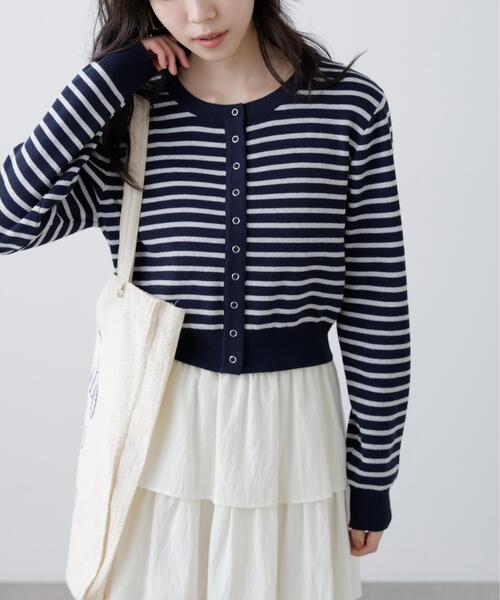 FREE'S MART（フリーズマート）の「◆リングドットボタンクルーネックニットカーディガン（ニット/セーター・レディース・ワンウォッシュ/グレー/レッド/ホワイト系その他・FREE）」の3枚目の写真