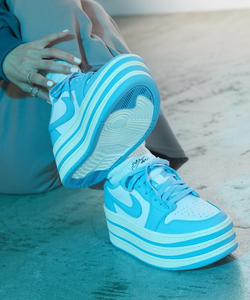 エア ジョーダン 1 トリプル スタック ウィメンズシューズ / Air