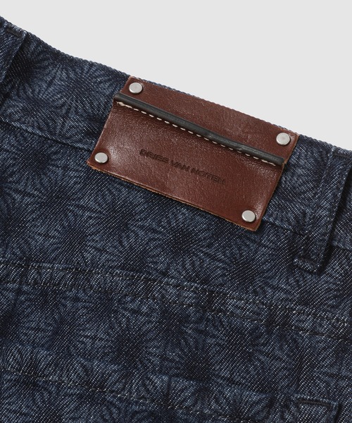 DRIES VAN NOTEN(ドリスヴァンノッテン)の「PEYTON DEN 3387 W.W.PANTS(デニムパンツ・レディース・その他・27/26)」の5枚目の写真