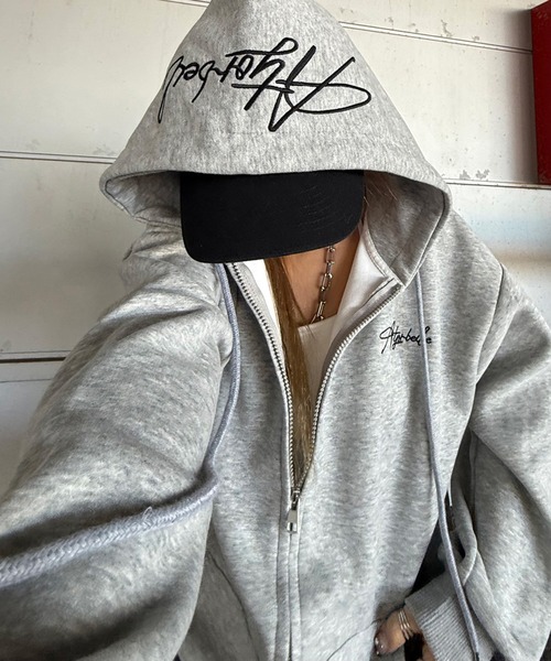 non-hedge（ノンヘッジ）の「フードロゴビッグジップアップパーカー（パーカー・レディース・ワインレッド/ネイビー/ブラック/オフホワイト/グレー・FREE）」の3枚目の写真