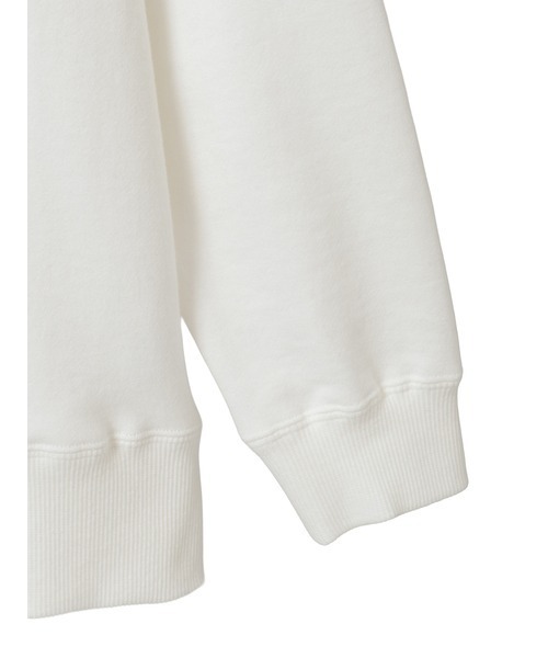 PINK HOUSE（ピンクハウス）の「イニシャルロゴアップリケ使いトレーナー（スウェット・レディース・ブルー/ブラック/キナリ/レッド/グリーン・フリー）」の9枚目の写真