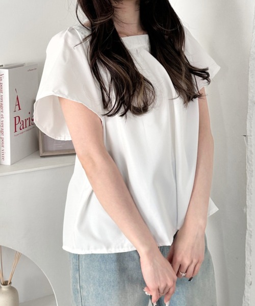 CLEA(クレア)の「ふんわりスクエアネック チュニックトップス(Tシャツ/カットソー・レディース・ホワイト/ライトブルー・FREE)」の6枚目の写真