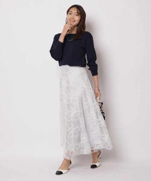 JUSGLITTY（ジャスグリッティー）の「エンブロイダリーチュールスカート（スカート・レディース・ライトグレー/ベージュ・2/1/0）」の3枚目の写真