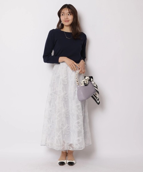 JUSGLITTY（ジャスグリッティー）の「エンブロイダリーチュールスカート（スカート・レディース・ライトグレー/ベージュ・2/1/0）」の5枚目の写真