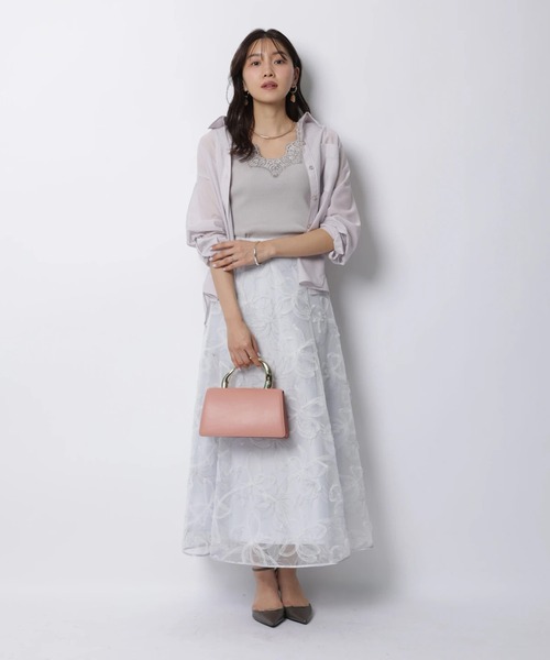 JUSGLITTY（ジャスグリッティー）の「エンブロイダリーチュールスカート（スカート・レディース・ライトグレー/ベージュ・2/1/0）」の9枚目の写真