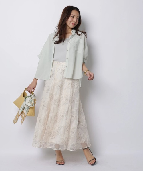 JUSGLITTY（ジャスグリッティー）の「エンブロイダリーチュールスカート（スカート・レディース・ライトグレー/ベージュ・2/1/0）」の20枚目の写真