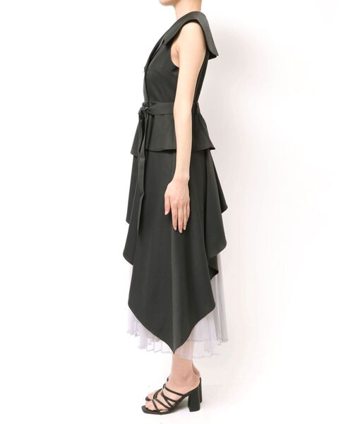 dazzlin（ダズリン）の「アシメプリーツトレンチワンピース（ワンピース・レディース・チャコールグレー/オフホワイト/その他・MEDIUM/SMALL/X-SMALL）」の18枚目の写真