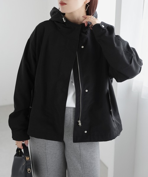 Riberry（リベリー）の「撥水マウンテンパーカー（マウンテンパーカー・レディース・アイボリー/ブラック/ネイビー・MEDIUM）」の9枚目の写真