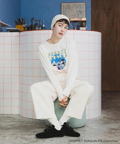 SENSE OF PLACE by URBAN RESEARCH（センスオブプレイスバイアーバンリサーチ）の「『ユニセックス』『別注』SUNSUN×SENSE OF PLACE　グラフィックTシャツ（Tシャツ/カットソー・レディース・チャコールグレー/オフホワイト・LARGE/MEDIUM）」の3枚目の写真