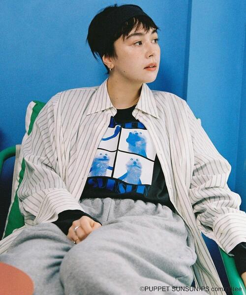 SENSE OF PLACE by URBAN RESEARCH（センスオブプレイスバイアーバンリサーチ）の「『ユニセックス』『別注』SUNSUN×SENSE OF PLACE　グラフィックTシャツ（Tシャツ/カットソー・レディース・チャコールグレー/オフホワイト・LARGE/MEDIUM）」の16枚目の写真