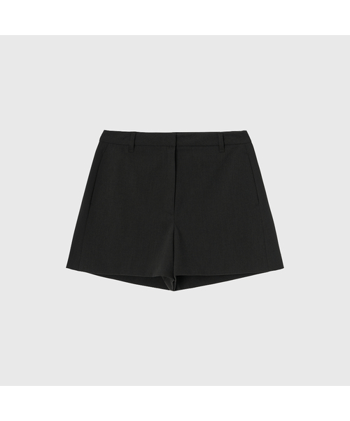 LOOKAST(ルックキャスト)の「コレットウールブレンドショーツ / COLETTE WOOL BLEND SHORTS_4colors(その他パンツ・レディース・チャコールグレー/ブラック/アイボリー/Beige・SMALL/MEDIUM)」の3枚目の写真