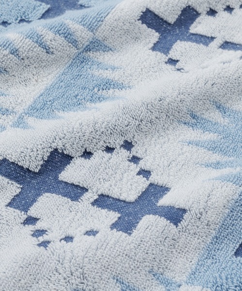PENDLETON(ペンドルトン)の「PENDLETON/ペンドルトン エンボスマルチタオル(タオル・レディース・ネイビー/ブルー・FREE)」の9枚目の写真