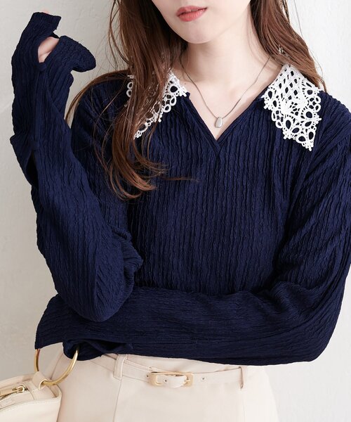 natural couture（ナチュラルクチュール）の「レース衿ロンT（ニット/セーター・レディース・ブラック/ライトベージュ/サックスブルー/ネイビー・FREE）」の4枚目の写真