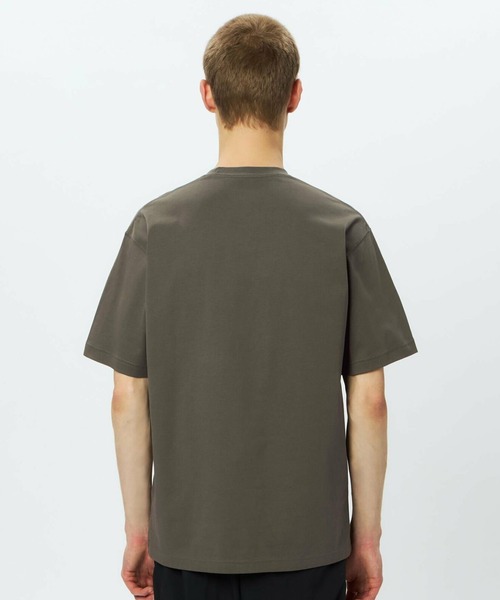 THE NORTH FACE(ザノースフェイス)の「【THE NORTH FACE】S/S FD FLOWER LG T(Tシャツ/カットソー・メンズ・オリーブ/オフホワイト・M/L/XL)」の4枚目の写真