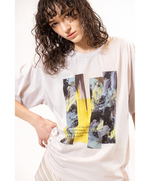 OSMOSIS（オズモーシス）の「プリントTシャツ（Tシャツ/カットソー・レディース・ホワイト/ライトグレー/ブラック・ONE SIZE）」の12枚目の写真