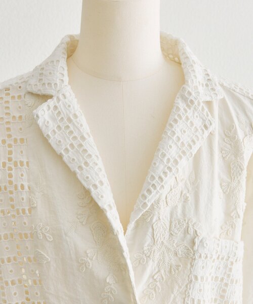 ear PAPILLONNER(イアパピヨネ)の「刺繍ジャケット【SUM1 STYLE】(その他アウター・レディース・ブラック/ホワイト・FREE)」の17枚目の写真