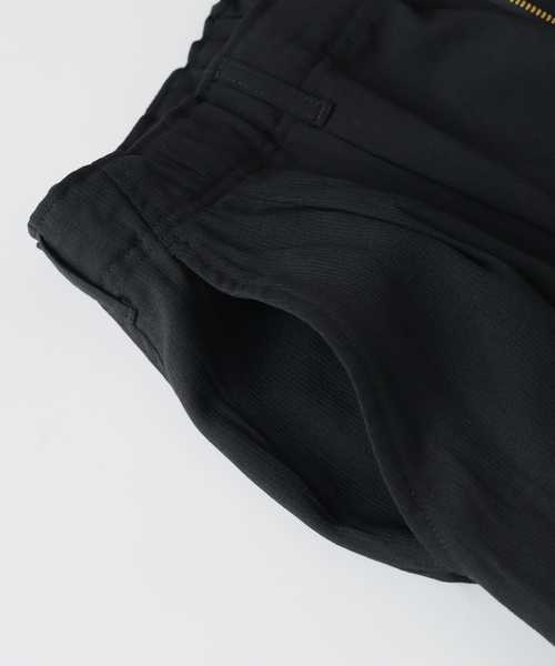 JOURNAL STANDARD J.S HOMESTEAD（ジャーナルスタンダードホームステッド）の「J.S.Homestead / シャドー インフレーション スラックス（スラックス・メンズ・ライトグレー/ブラック・LARGE/MEDIUM）」の8枚目の写真