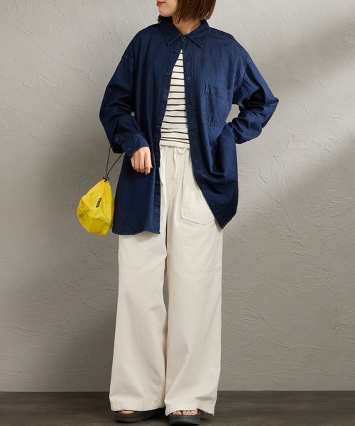 PENNEYS（ぺニーズ）の「[PENNEYS／ペニーズ] 別注 80Z ビッグシルエット デニムシャツ（シャツ/ブラウス・レディース・インディゴブルー/ライトインディゴブルー/ブラック・M/S/L）」の5枚目の写真