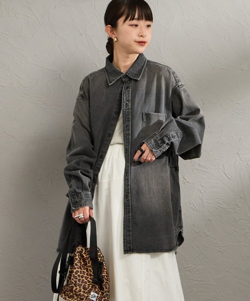 PENNEYS（ぺニーズ）の「[PENNEYS／ペニーズ] 別注 80Z ビッグシルエット デニムシャツ（シャツ/ブラウス・レディース・インディゴブルー/ライトインディゴブルー/ブラック・M/S/L）」の8枚目の写真