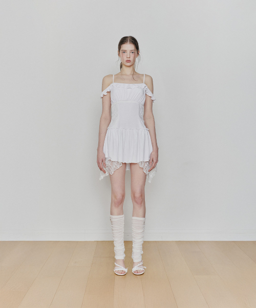 PAIN OR PLEASURE(ペインオアプレジャー)の「PETAL RUFFLE DRESS white(ワンピース・レディース・その他・MEDIUM/SMALL)」の2枚目の写真