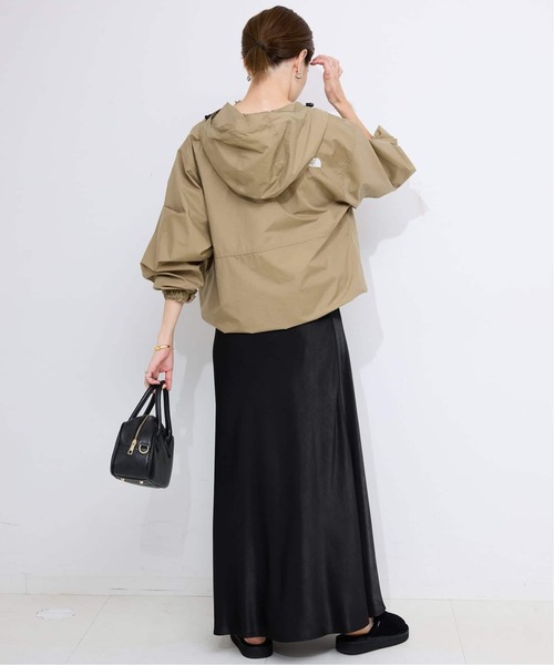 SLOBE IENA（スローブイエナ）の「《WEB限定/追加2》グロッシーサテンフレアスカート（スカート・レディース・アイボリー/ブラック・FREE）」の19枚目の写真