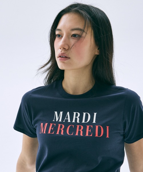 Mardi Mercredi(マルディメクルディ)の「SLIM TSHIRT LA TYPO FRANCAISE / スリム Tシャツ ラ タイポ フランセーズ(Tシャツ/カットソー・レディース・ネイビー/クリーム/レッド・FREE)」の2枚目の写真