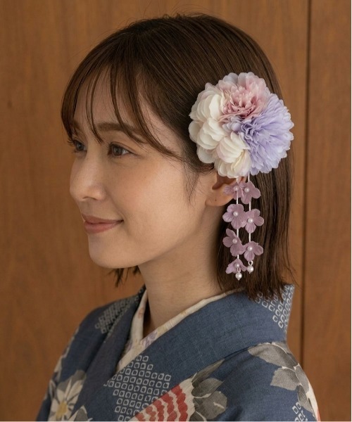 gossip!ロサンゼルス(ゴシップロサンゼルス)の「髪飾り ヘアスティック アメリカンフラワー(和装小物・レディース・ベージュ/パープル・FREE)」の2枚目の写真