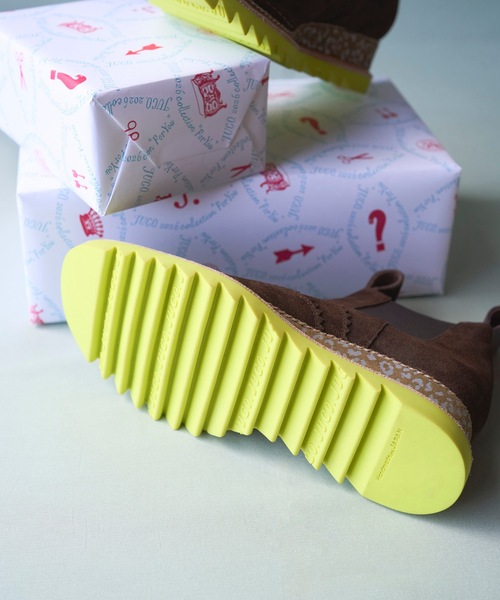 JUCO.(ジュコ)の「ブラウンポップブーツ(ブーツ・レディース・ブラウン×イエロー・23cm/23.5cm/24cm/24.5cm/25cm/25.5cm/26.5cm)」の6枚目の写真