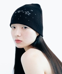 Carmelo（カーメロ）の「Stone Motif Beanie (white/l.gray/black)/ モチーフラインストーンニット帽（ニットキャップ/ビーニー）」